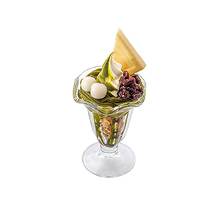 宇治抹茶あんと白玉の金粉抹茶モンブランパフェ(ミックス)